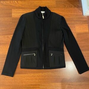 Vintage excellent condition St.John Sport Knit Zip Up Sweater Jacket Small
